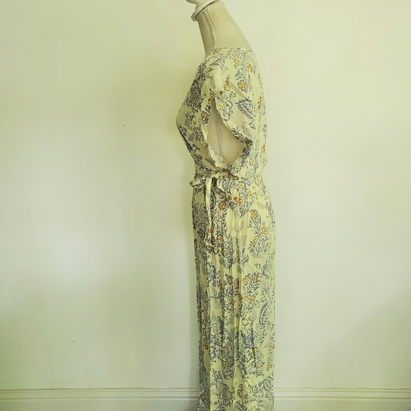 Olivaceous Floral Paisley True Wrap Maxi Dress - Picture 5 of 11